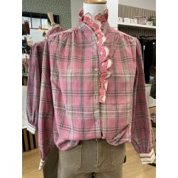 Chemise volant et broderies rose