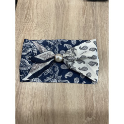 Collier foulard bleu marine et blanc