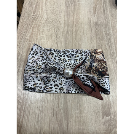 Collier foulard léopard