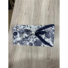 Collier foulard fleurs marine toile de jouy