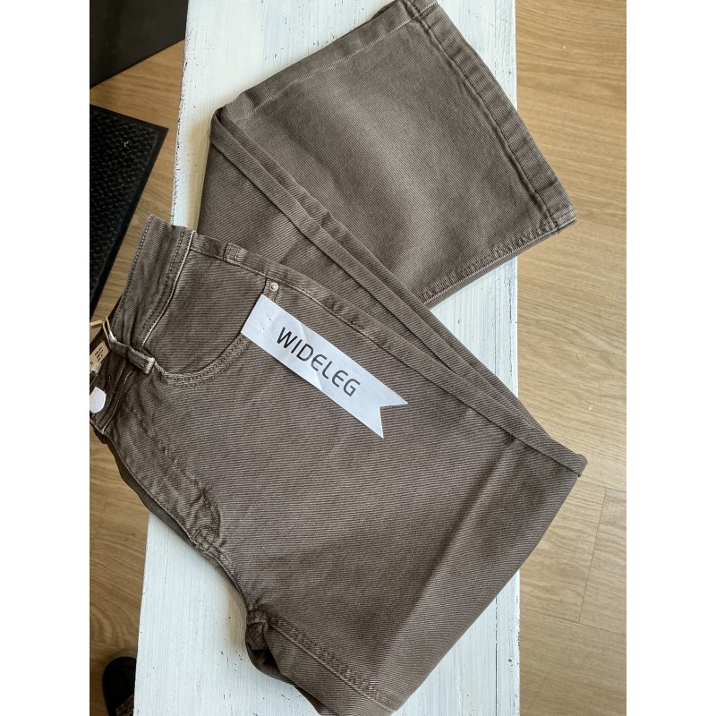 Jeans large chocolat au lait