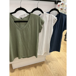 T-shirt col V étoiles manches