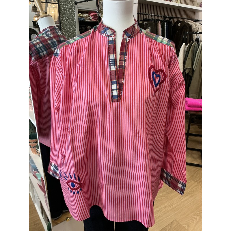 Blouse rayée rose et rouge