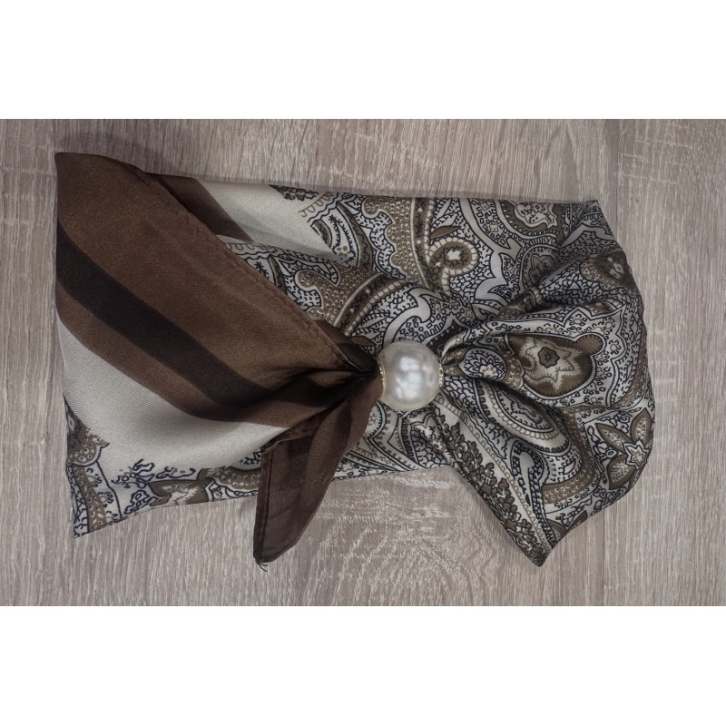 Collier foulard pachemina