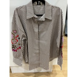 Chemise rayée choco broderies couleurs