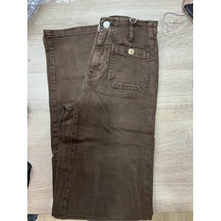 Jeans long large poches plaquées boutons dorés choco