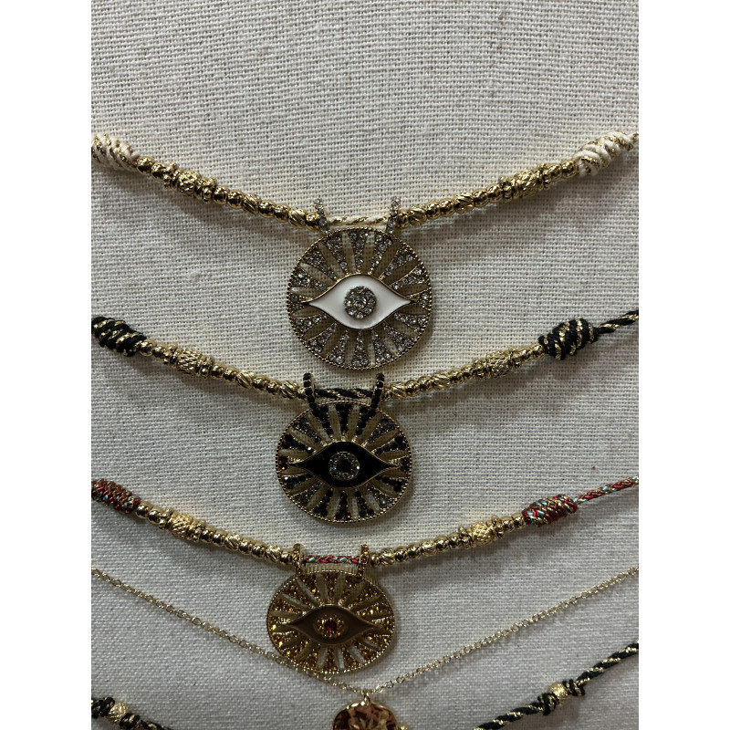 Collier porte bonheur