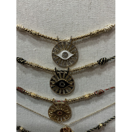 Collier porte bonheur