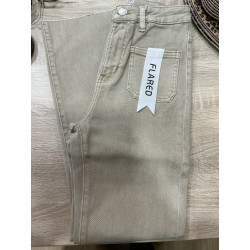 Jeans flared 7/8 poches plaquées beige