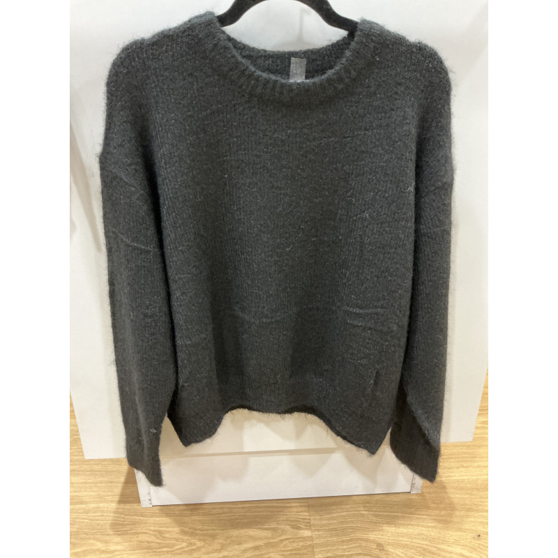 Pull col rond noir