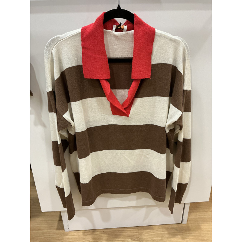 Pull col polo rayé camel et rouge