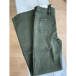 Jeans long large poches plaquées vert foncé