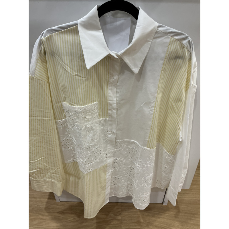 chemise oversize blanc et jaune