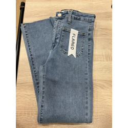 Jeans flared 7/8 poches plaquées bleu