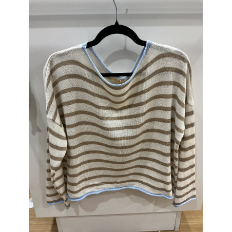 Pull rayé beige contours bleu ciel