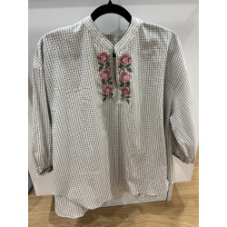 Blouse carreaux point de croix