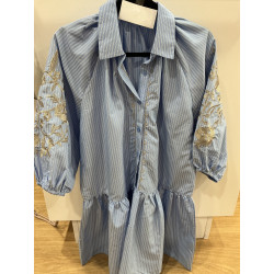 Robe rayée bleu broderies doré