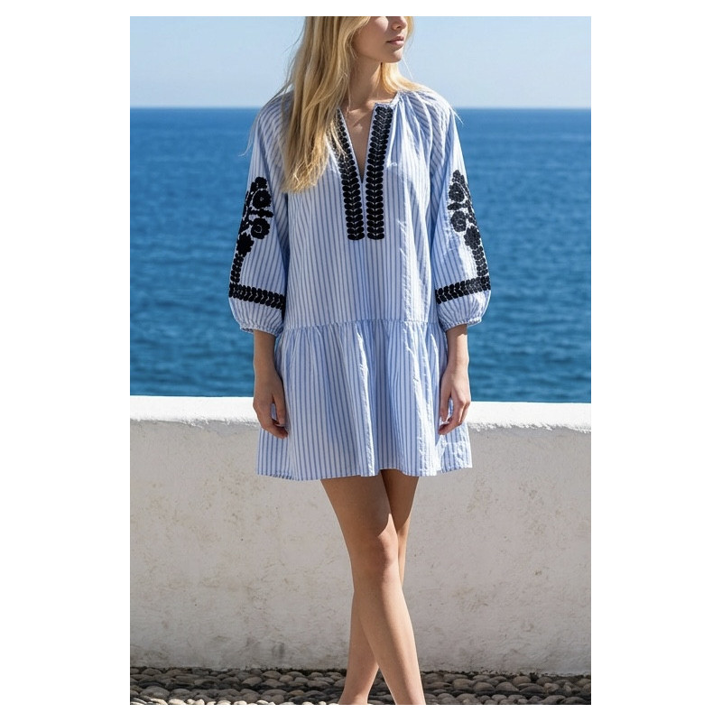 Robe Marie Rayée bleu et broderies marine