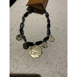Collier Apache noir